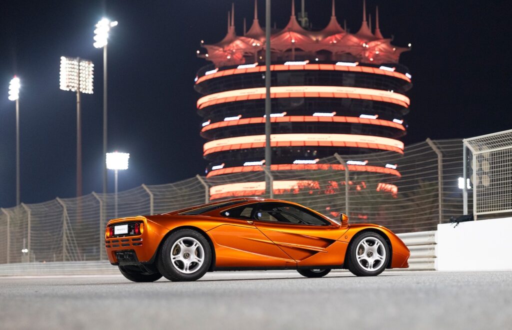 Side profile of the final McLaren F1 finished in bespoke Mansour Orange
