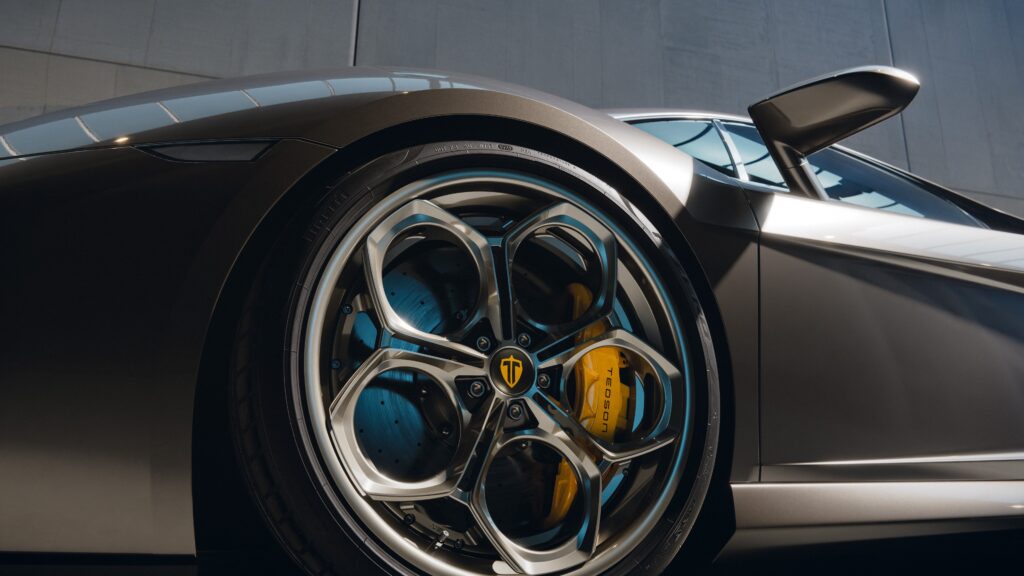 Tedson Etna supercar wheel and brake detail