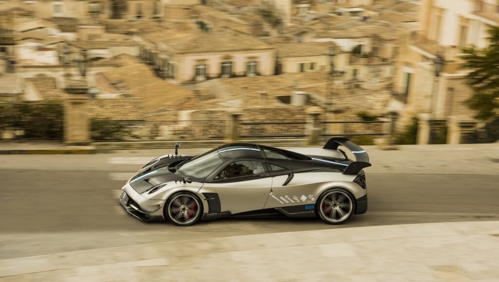 Pagani Utopia driving through city in motion