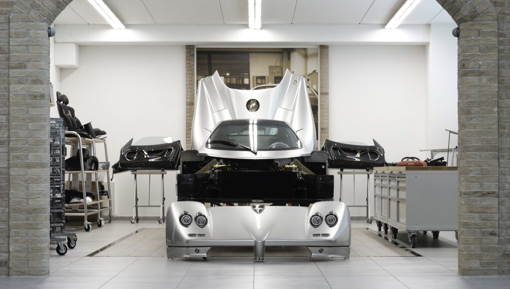 Pagani Zonda C12 assembly workshop front view