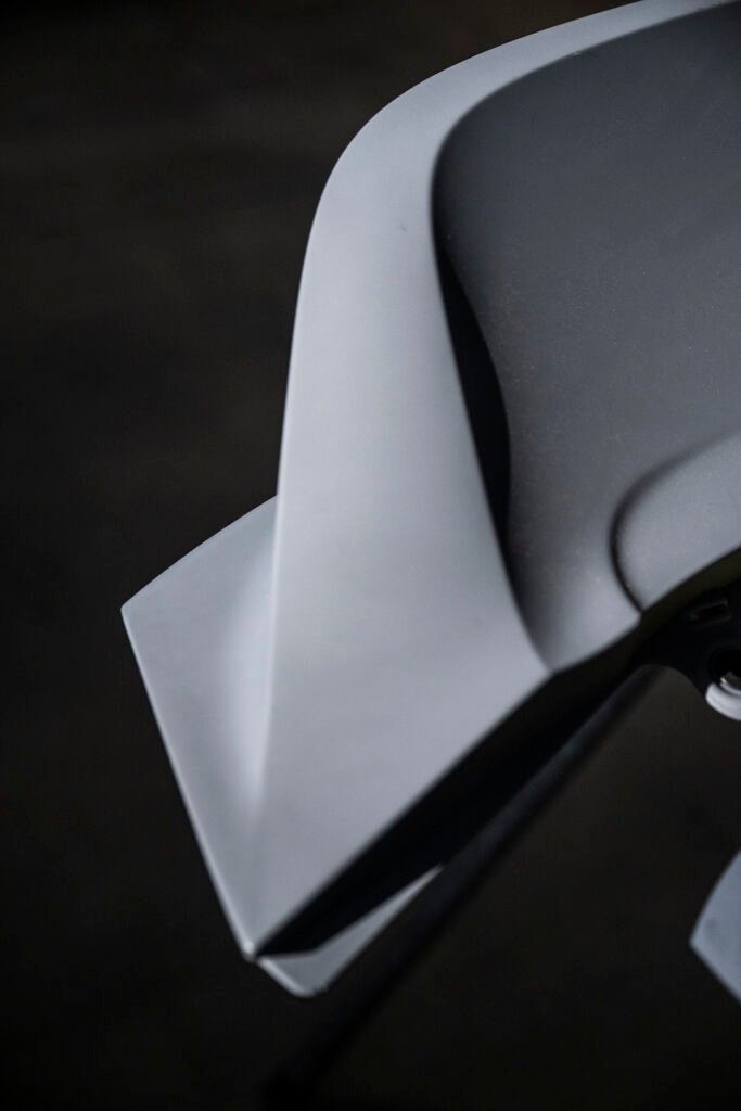 Ducktail side profile detail