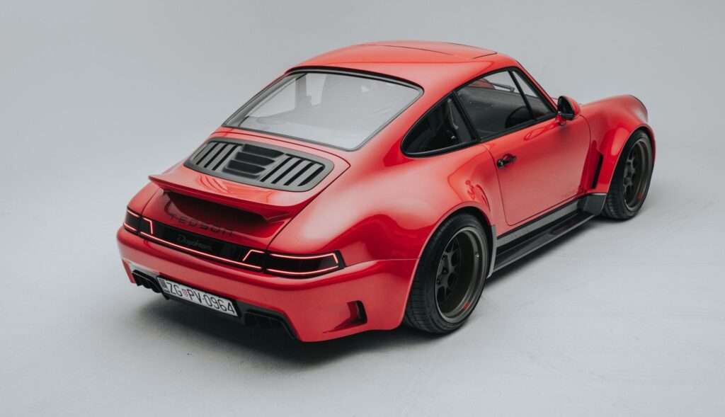 Tedson Daydream Porsche 964 rear three quarter angle