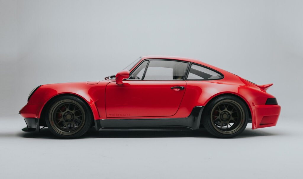Tedson Daydream Porsche 964 side profile